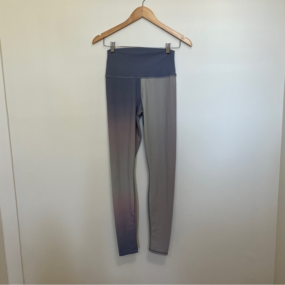Alo Yoga Vapor High-Waist Gradient Dusk Legging in Sunrise Sky Size Small
